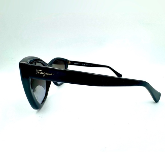 Salvatore Ferragamo Sunglasses Black Cat Eye main image 9